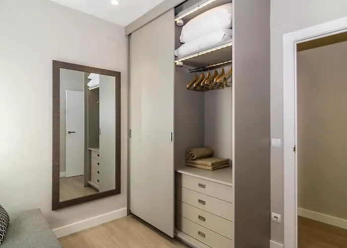 Spaces Deluxe Centre Διαμέρισμα Σίτζες